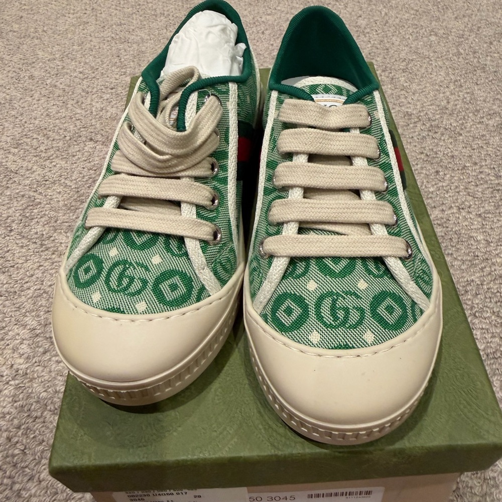 Gucci Kids Green Canvas Sneakers Size 29 - Picture 2 of 7